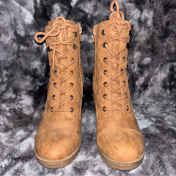 G by Guess Tan Leather Boots - Picture 6 of 6